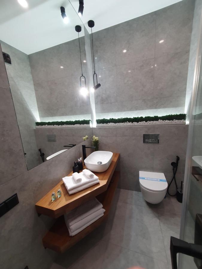 Designer Apartment In The Residential Complex "Yaroslavivsky City" In The Center Of Kiev Buitenkant foto